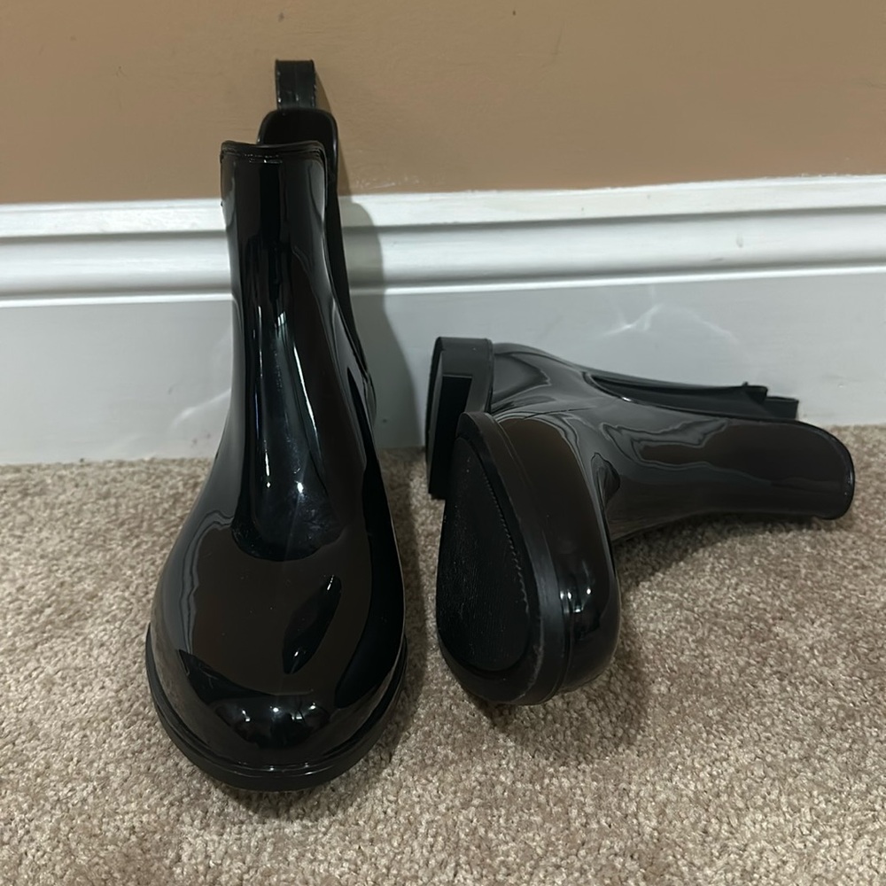 Chelsea rain boots